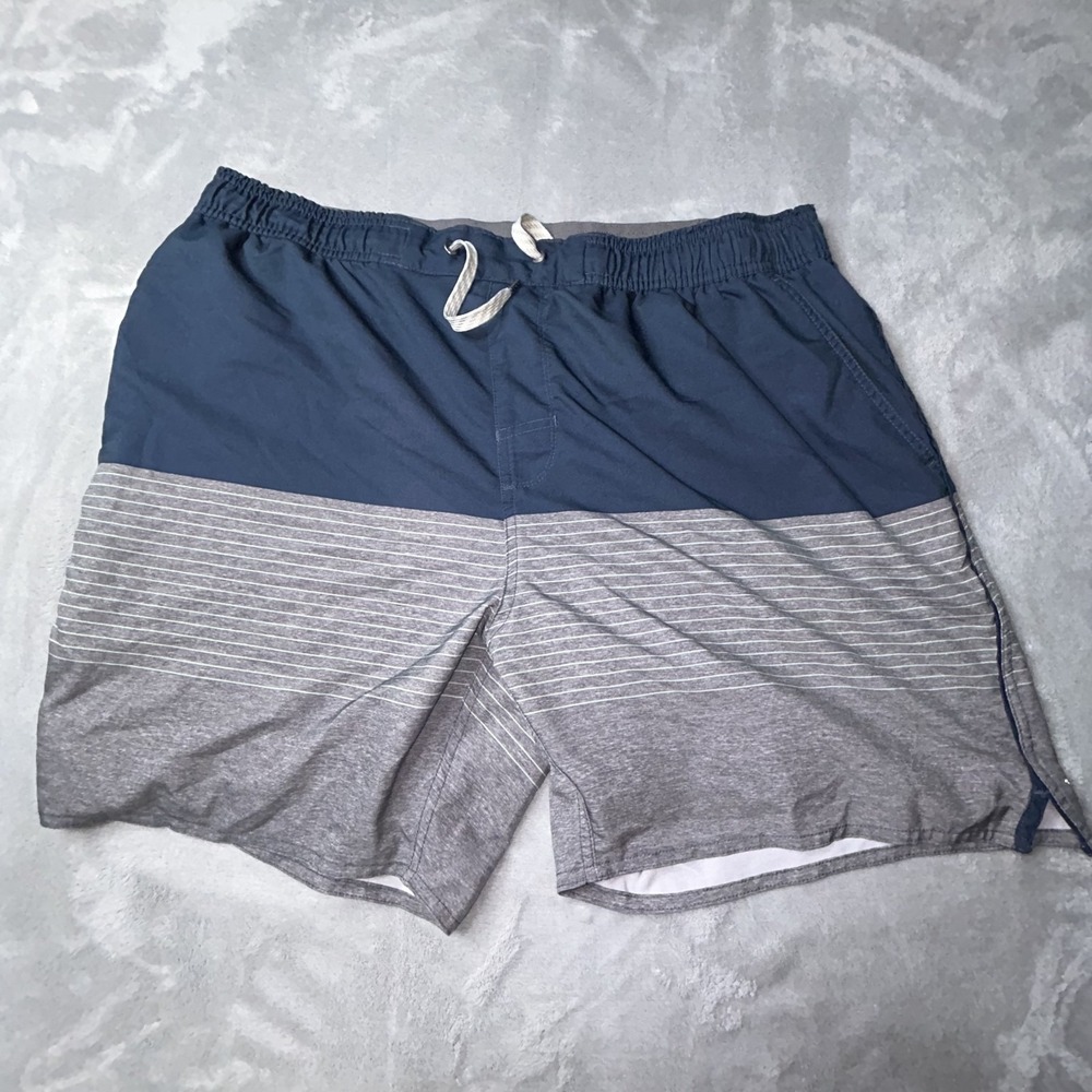 Vuori Trail Short  Lined 7" Inseam Men's L Striped Steel blue Gray